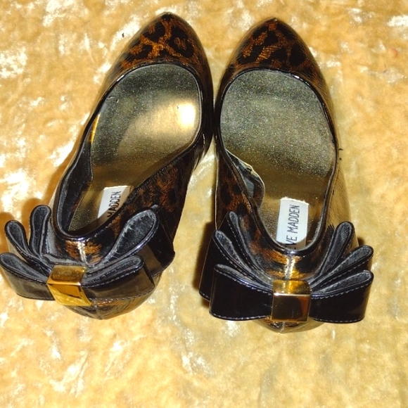 Adorable leopard print Steve Madden heels with bow size 7 - Picture 1 of 5